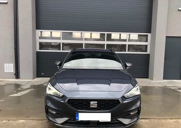 Seat Leon cena 32900 przebieg: 126855, rok produkcji 2020 z Starogard Gdański małe 379